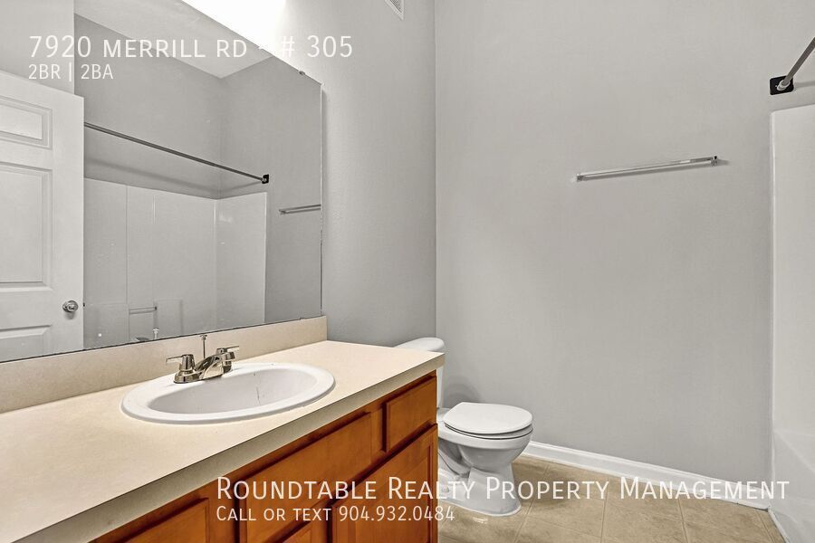 Great 2 bedroom/ 2 bathroom condo on the Southside property image