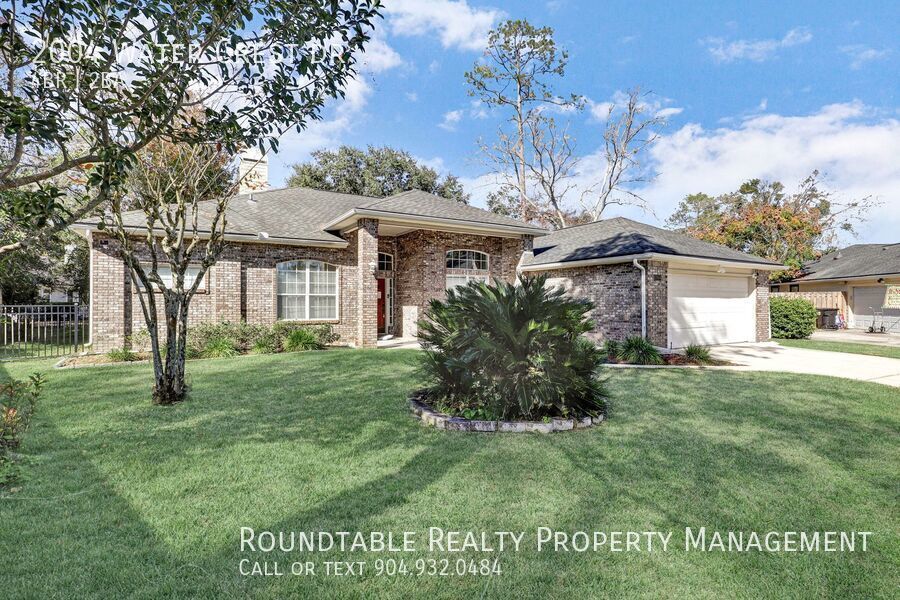 Great 4 bedroom/ 2 bathroom home in Eagle Harbor property image