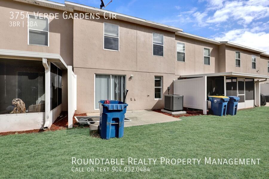 3 bedroom/ 2.5 bathroom townhome on the Northside! property image