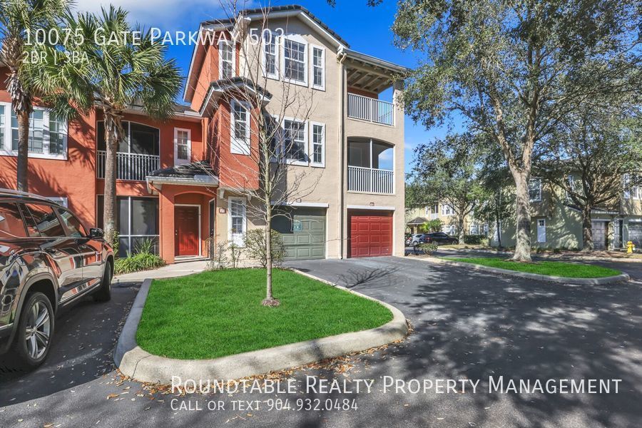 2 bedroom/ 2.5 bathroom condo next to St Johns Town center! property image