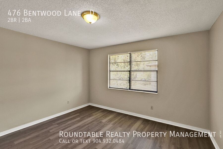 2 bedroom/ 1.5 bathroom apartment in Orange Park property image