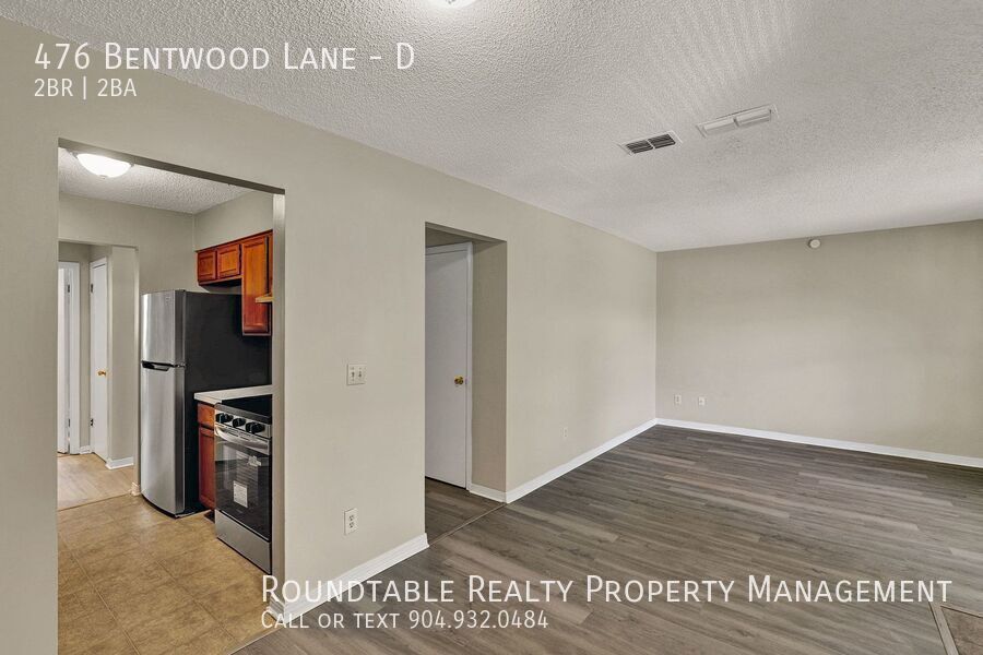 2 bedroom/ 1.5 bathroom apartment in Orange Park property image