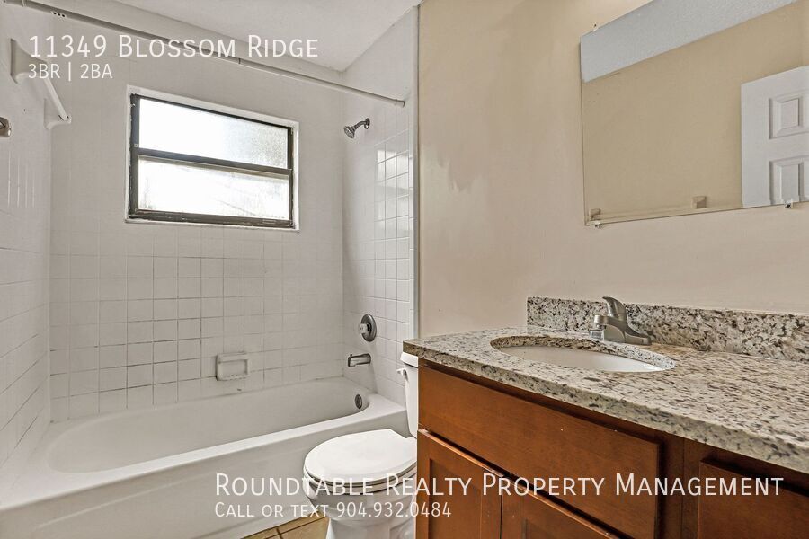 3 bedroom/ 2 bathroom home on the Northside! property image