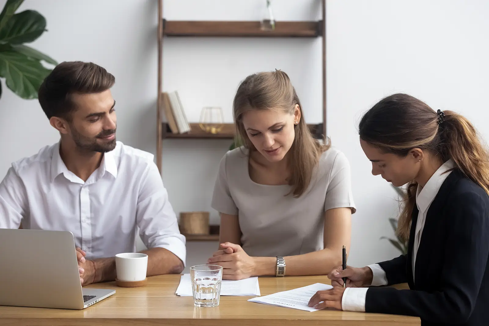 5 Signs That You Should Be Careful About When Placing a Tenant in Jacksonville and St. Johns